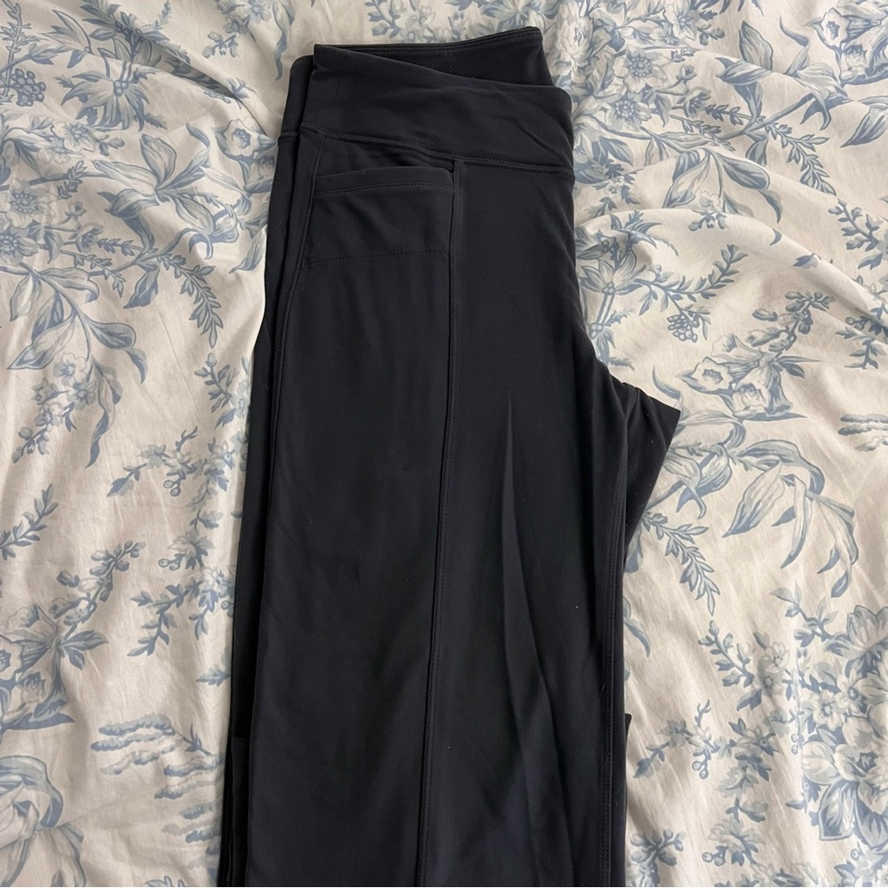 Athleta Metro Classic Yoga Pant - Picture 10 of 10